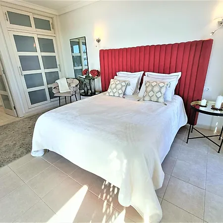 Luxury Gigantes Apartment
