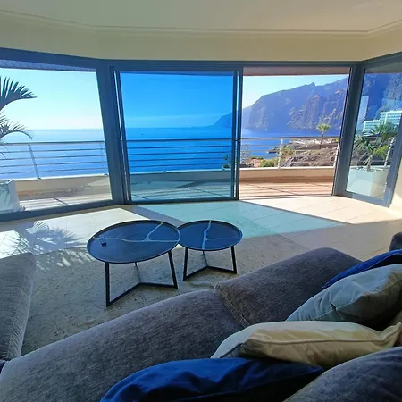 Luxury Gigantes Puerto de Santiago (Tenerife)